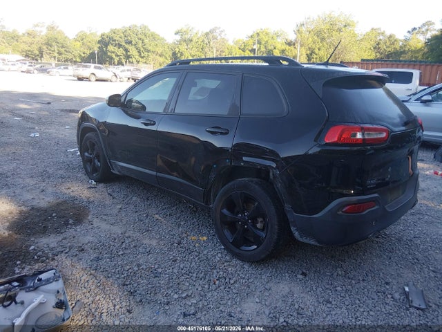 45176105 :رقم المزاد ، 1C4PJLCB7JD551949 vin ، 2018 Jeep Cherokee Latitude Fwd مزاد بيع