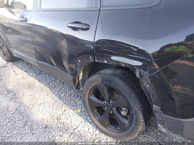 45176105 :رقم المزاد ، 1C4PJLCB7JD551949 vin ، 2018 Jeep Cherokee Latitude Fwd مزاد بيع