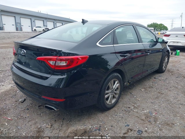45176122 :رقم المزاد ، 5NPE24AF0HH480257 vin ، 2017 Hyundai Sonata Se مزاد بيع