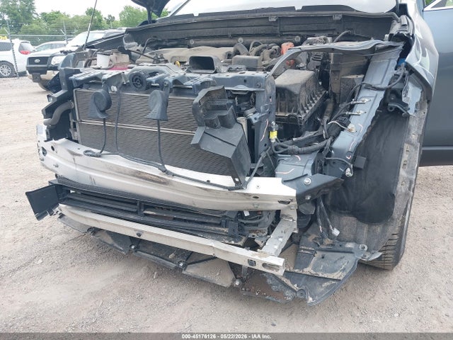 JTEAAAAH6MJ040073 Toyota Venza Xle