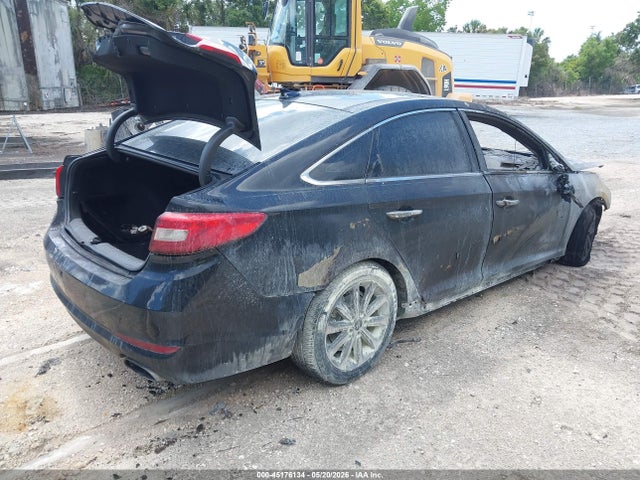 2016 Hyundai Sonata Limited მანქანა იყიდება აუქციონზე, vin: 5NPE34AF6GH422875, აუქციონის ნომერი: 45176134