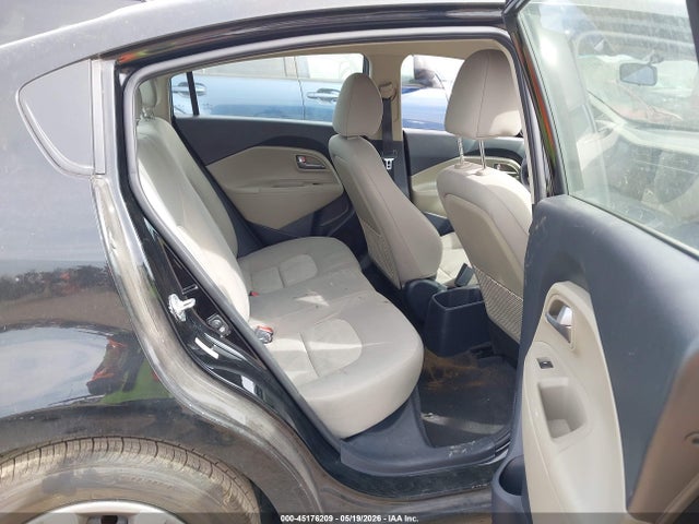 45176209 :رقم المزاد ، KNADM4A31F6528199 vin ، 2015 Kia Rio Lx مزاد بيع