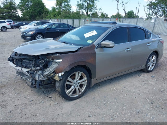 Продажа на аукционе авто 2014 Nissan Altima 3.5 Sl, vin: 1N4BL3AP3EN255304, номер лота: 45176216