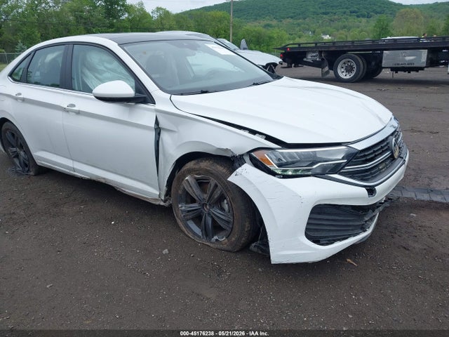 Продажа на аукционе авто 2024 Volkswagen Jetta 1.5t Se, vin: 3VW7M7BU0RM102837, номер лота: 45176238