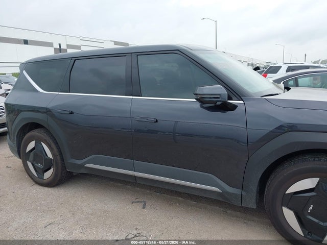 KIA Ev9 Light Long Range 2026 5XYAB5S12TG022257 Image 13