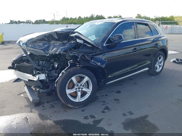 45176249 :رقم المزاد ، WA1AAAFY8M2102672 vin ، 2021 Audi Q5 Premium 45 Tfsi Quattro S Tronic مزاد بيع