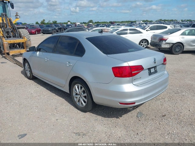 3VWD17AJ2FM258621 Volkswagen Jetta 1.8t Se