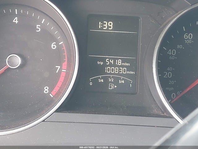 3VWD17AJ2FM258621 Volkswagen Jetta 1.8t Se