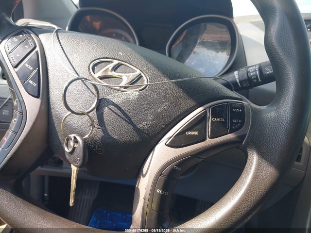 Aukcja sprzedaży 2013 Hyundai Elantra Gls, vin: KMHDH4AE1DU844862, numer aukcji: 45176269