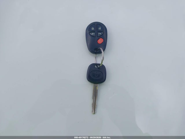 Продажа на аукционе авто 2010 Toyota Sienna Le, vin: 5TDJK4CC2AS030207, номер лота: 45176272