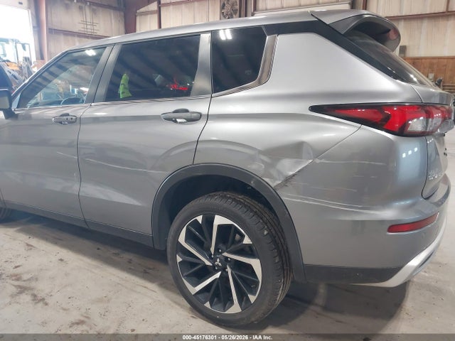 Продаж на аукціоні авто 2024 Mitsubishi Outlander Se 2.5 S-awc, vin: JA4J4VA86RZ041195, номер лоту: 45176301