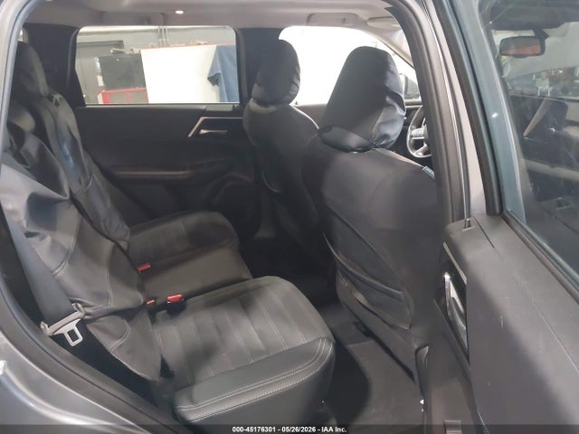 Продаж на аукціоні авто 2024 Mitsubishi Outlander Se 2.5 S-awc, vin: JA4J4VA86RZ041195, номер лоту: 45176301