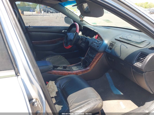 2000 Acura Tl 3.2 მანქანა იყიდება აუქციონზე, vin: 19UUA5660YA044370, აუქციონის ნომერი: 45176306