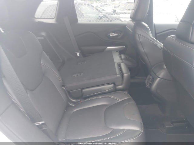 2018 Jeep Cherokee Latitude Plus 4x4 მანქანა იყიდება აუქციონზე, vin: 1C4PJMLB7JD526765, აუქციონის ნომერი: 45176314