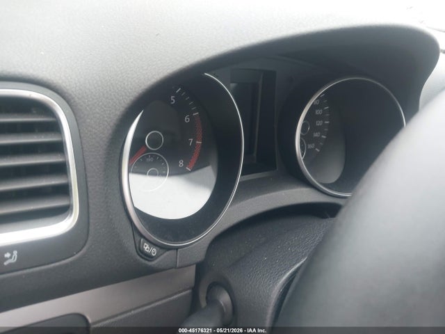Продаж на аукціоні авто 2013 Volkswagen Golf 2.5l 2-door, vin: WVWBB7AJ4DW042497, номер лоту: 45176321