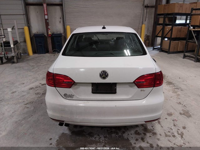 3VWD17AJ6EM413556 Volkswagen Jetta 1.8t Se