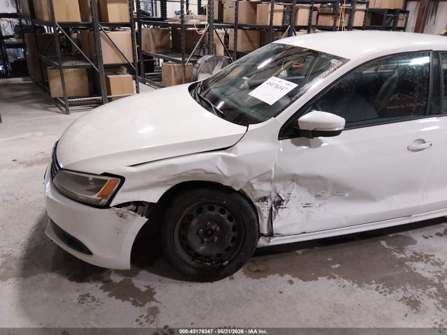 3VWD17AJ6EM413556 Volkswagen Jetta 1.8t Se