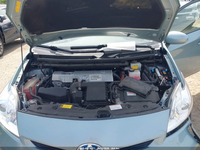 JTDKN3DU0F1915507 Toyota Prius Four