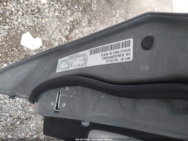 45176396 :رقم المزاد ، 3C4NJDCB0NT204637 vin ، 2022 Jeep Compass Limited 4x4 مزاد بيع