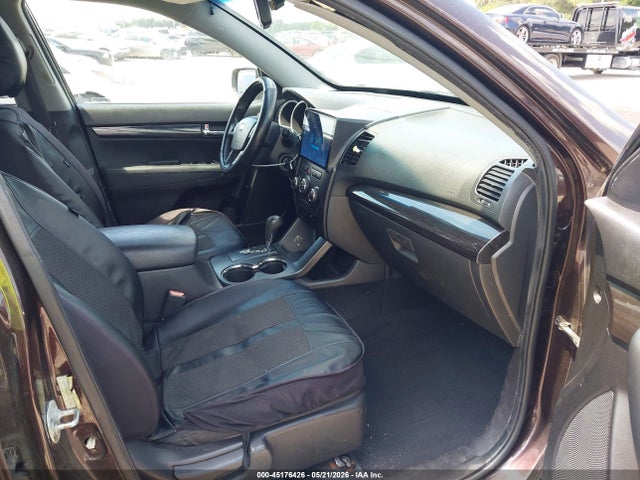 45176426 :رقم المزاد ، 5XYKT3A14BG127758 vin ، 2011 Kia Sorento Lx مزاد بيع
