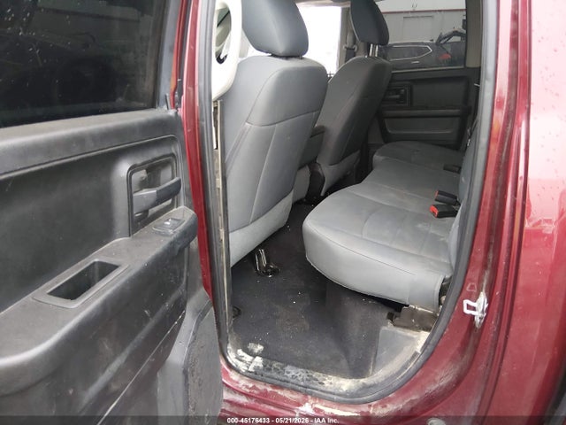 45176433 :رقم المزاد ، 1C6RR6FG0KS733667 vin ، 2019 Ram 1500 Classic Tradesman  4x2 6'4 Box مزاد بيع