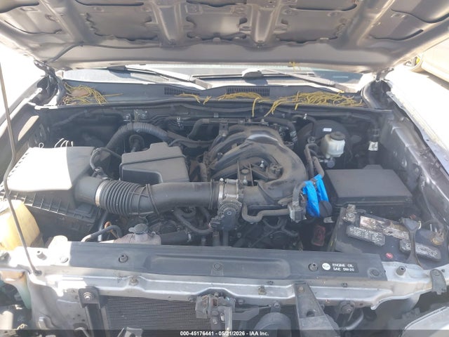 45176441 :رقم المزاد ، 3TMAZ5CNXHM030050 vin ، 2017 Toyota Tacoma Sr5 V6 مزاد بيع