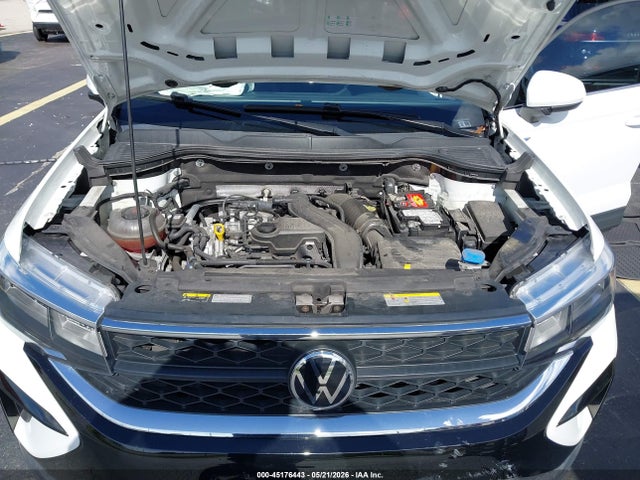 2022 Volkswagen Taos 1.5t Se მანქანა იყიდება აუქციონზე, vin: 3VVRX7B28NM072354, აუქციონის ნომერი: 45176443
