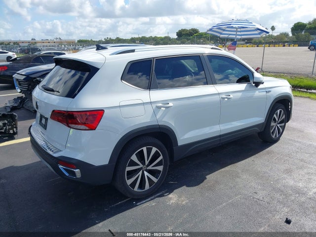 2022 Volkswagen Taos 1.5t Se მანქანა იყიდება აუქციონზე, vin: 3VVRX7B28NM072354, აუქციონის ნომერი: 45176443