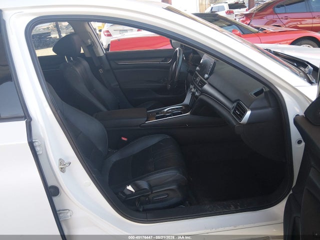 1HGCV3F91KA021783 Honda Accord Hybrid Touring
