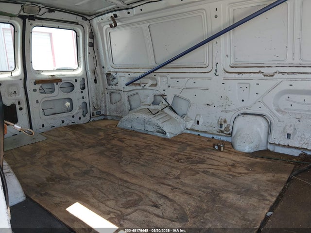 45176448 :رقم المزاد ، 1FTRE14282HB57385 vin ، 2002 Ford E-150 مزاد بيع