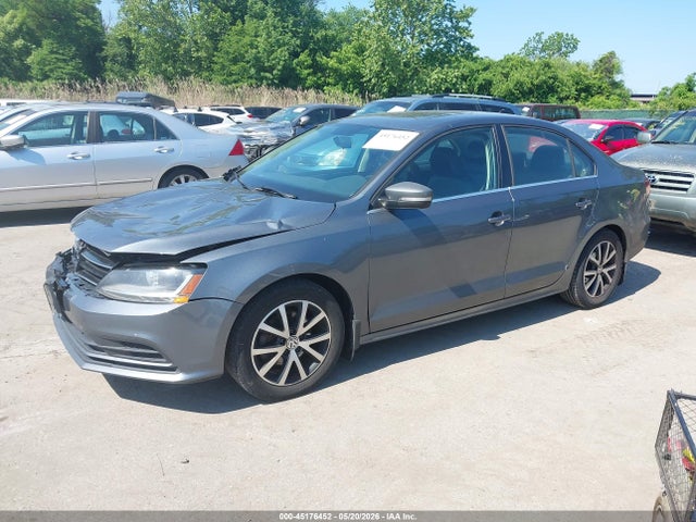 45176452 :رقم المزاد ، 3VWDB7AJ4HM221294 vin ، 2017 Volkswagen Jetta 1.4t Se مزاد بيع