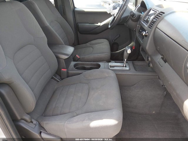 45176494 :رقم المزاد ، 1N6BD06TX5C461210 vin ، 2005 Nissan Frontier Xe مزاد بيع