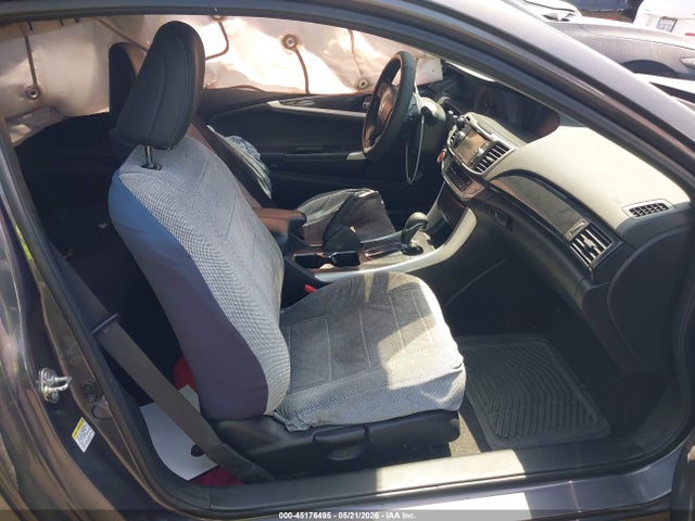 45176495 :رقم المزاد ، 1HGCT2B82FA000251 vin ، 2015 Honda Accord Ex-l V-6 مزاد بيع