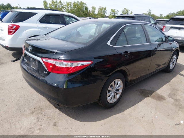 Продаж на аукціоні авто 2017 Toyota Camry Le, vin: 4T1BF1FK8HU709653, номер лоту: 45176503