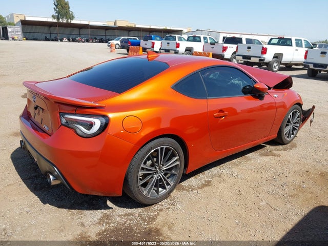 45176523 :رقم المزاد ، JF1ZNAA11F9708273 vin ، 2015 Scion Fr-s مزاد بيع