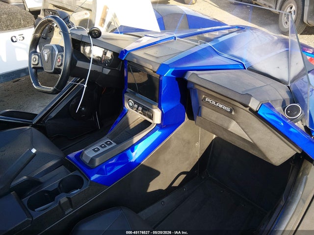 2021 Polaris Slingshot Sl მანქანა იყიდება აუქციონზე, vin: 57XAAPHD3M8144870, აუქციონის ნომერი: 45176527
