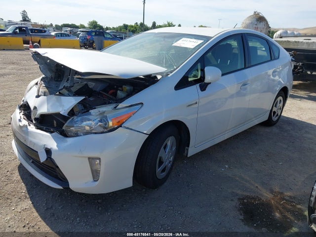 2014 Toyota Prius Three მანქანა იყიდება აუქციონზე, vin: JTDKN3DU4E0390374, აუქციონის ნომერი: 45176541