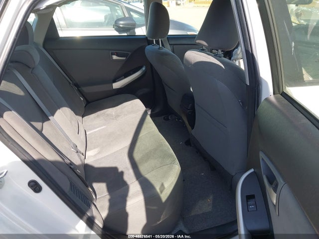 2014 Toyota Prius Three მანქანა იყიდება აუქციონზე, vin: JTDKN3DU4E0390374, აუქციონის ნომერი: 45176541