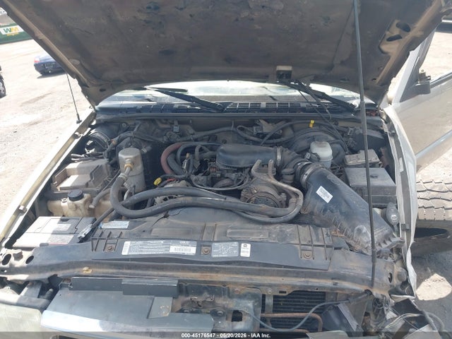 2002 Gmc Sonoma Sls მანქანა იყიდება აუქციონზე, vin: 1GTCT19W828213218, აუქციონის ნომერი: 45176547