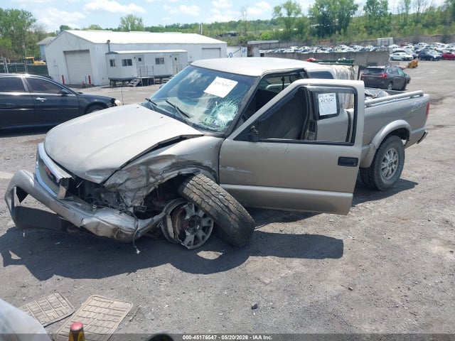 2002 Gmc Sonoma Sls მანქანა იყიდება აუქციონზე, vin: 1GTCT19W828213218, აუქციონის ნომერი: 45176547