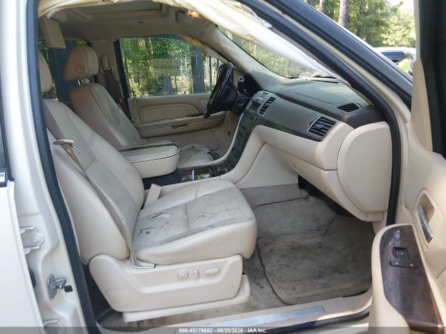 Продажа на аукционе авто 2007 Cadillac Escalade Esv Standard, vin: 1GYFK66897R218393, номер лота: 45176552