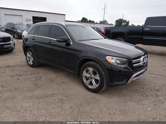 Mercedes-Benz GLC 300 2018 WDC0G4JBXJF305744 main image