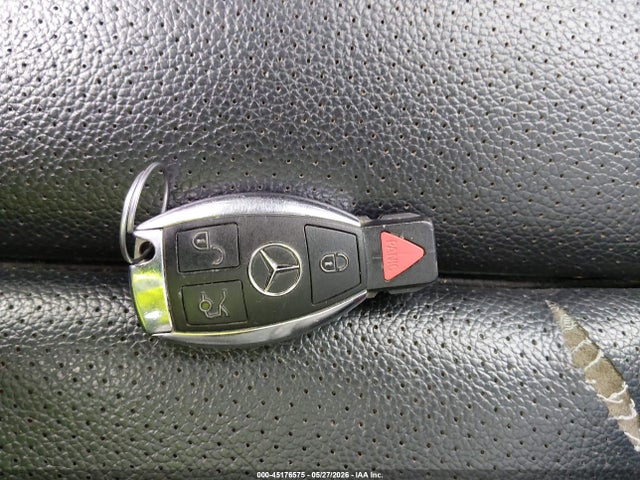 WDC0G4JBXJF305744 Mercedes-Benz GLC 300