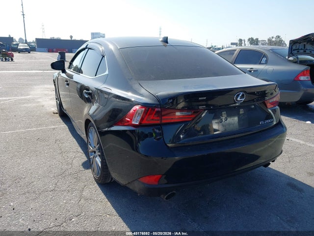 Lexus IS 200T 2016 JTHBA1D25G5024734 Image 3