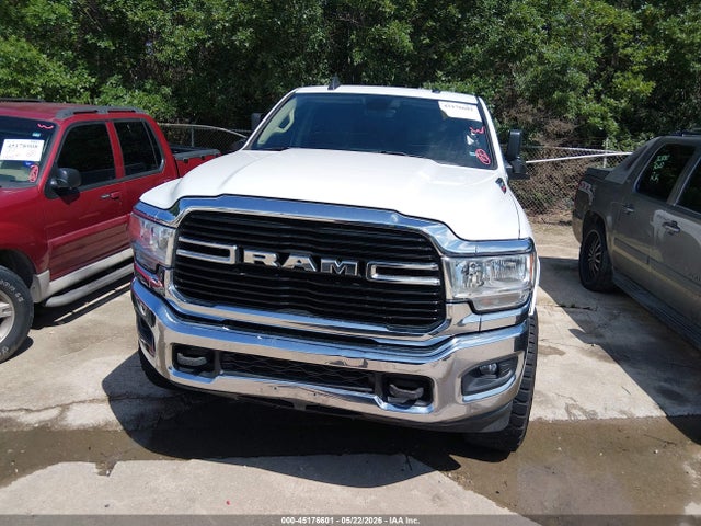 2019 Ram 2500 Big Horn  4x4 6'4 Box მანქანა იყიდება აუქციონზე, vin: 3C6UR5DL7KG562881, აუქციონის ნომერი: 45176601