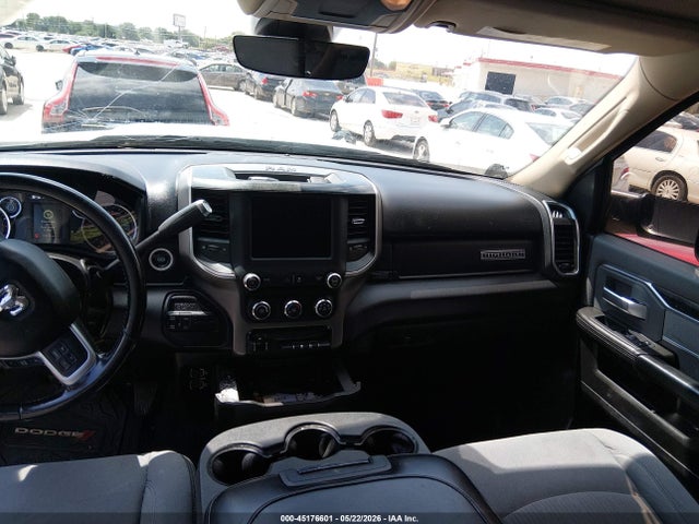 2019 Ram 2500 Big Horn  4x4 6'4 Box მანქანა იყიდება აუქციონზე, vin: 3C6UR5DL7KG562881, აუქციონის ნომერი: 45176601