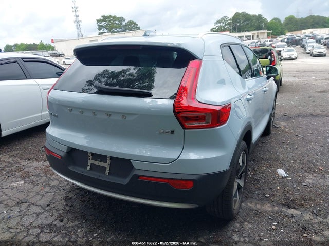 2025 Volvo Xc40 B5 Plus Bright Theme მანქანა იყიდება აუქციონზე, vin: YV4L12UE6S2552196, აუქციონის ნომერი: 45176622