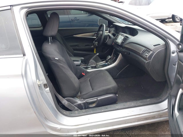 Продажа на аукционе авто 2016 Honda Accord Ex, vin: 1HGCT1B75GA011604, номер лота: 45176647