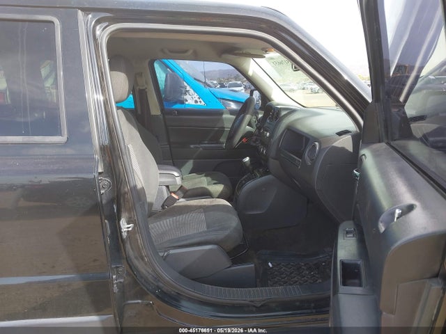 Продажа на аукционе авто 2017 Jeep Patriot Sport 4x4, vin: 1C4NJRBB6HD104521, номер лота: 45176651