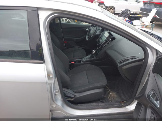Ford FOCUS SE 2015 1FADP3K20FL295255 Image 5